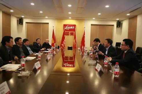 杜鵑擔(dān)任重大決策委員會主席，負(fù)責(zé)重大事項(xiàng)決策